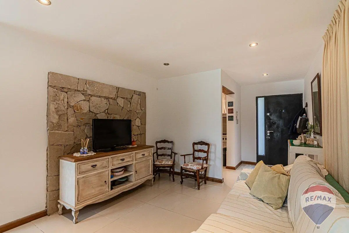 Casa en venta Gonnet 3