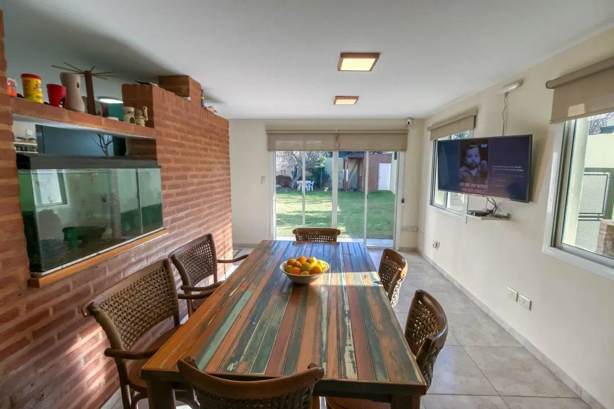 CASAS EN VENTA EN CITY BELL ENTRE CAMINOS 5