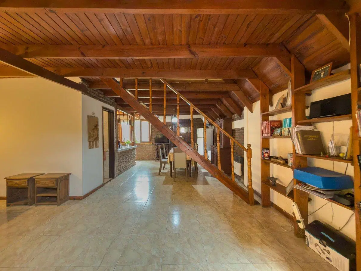 Casa en Venta en Los Hornos 4