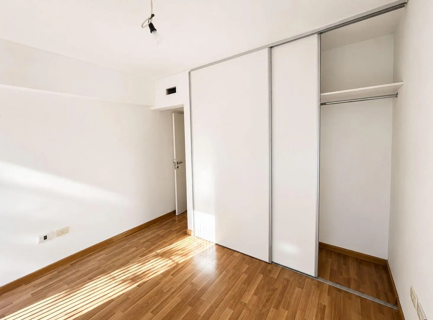 DEPARTAMENTO EN VENTA LA PLATA 3