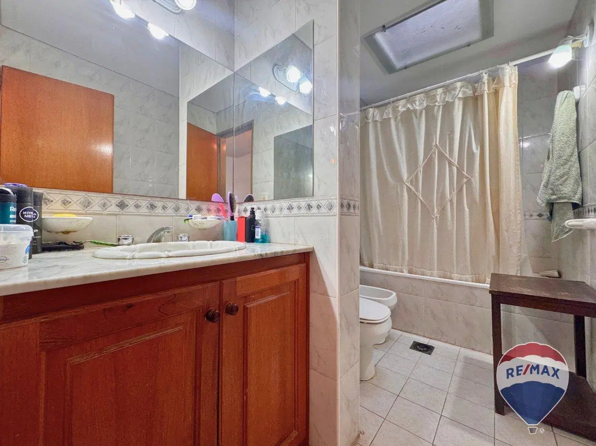 CASA EN VENTA EN LA PLATA 2
