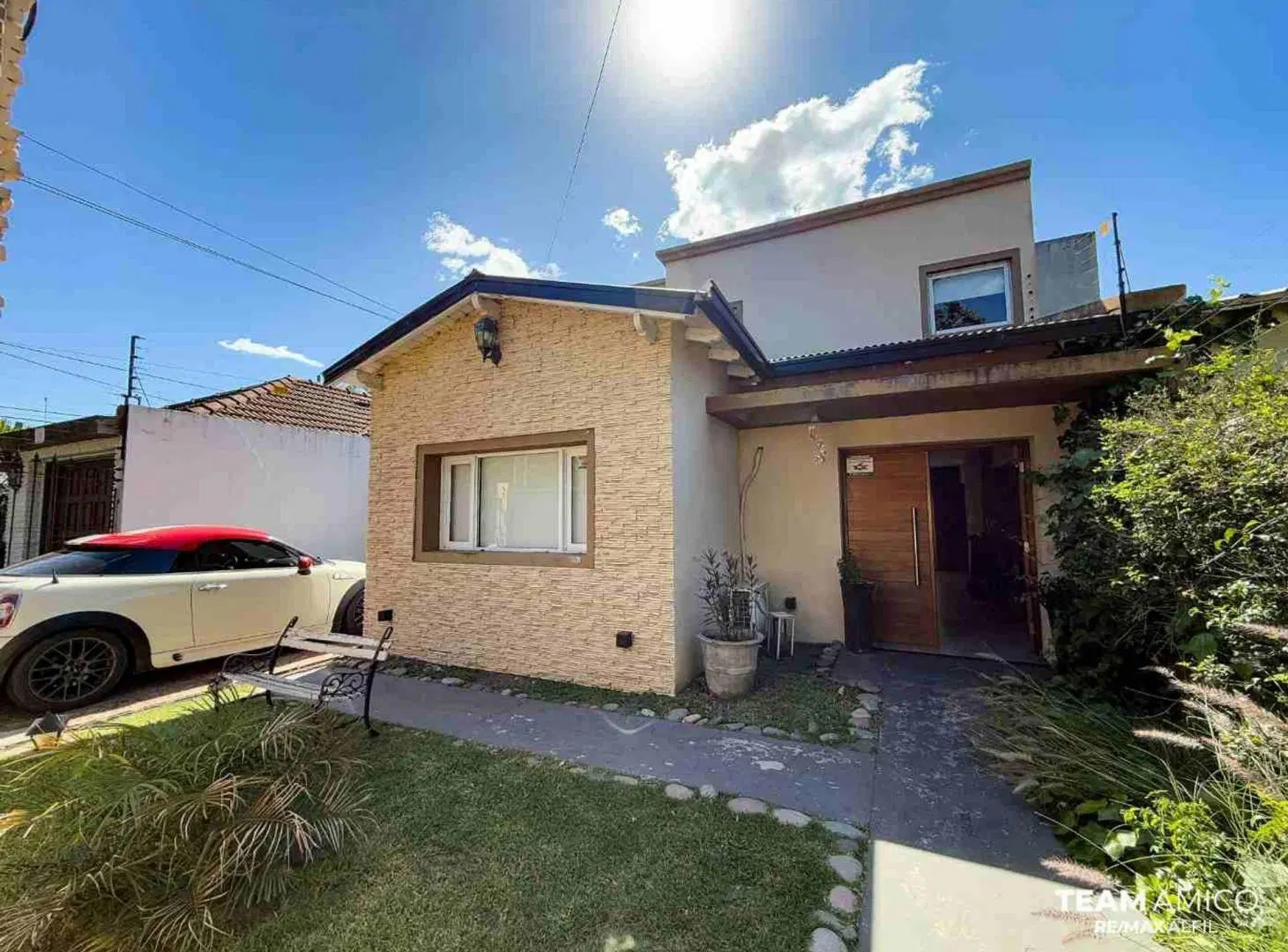 Casa 3 dormitorios en venta La Plata + pileta 3