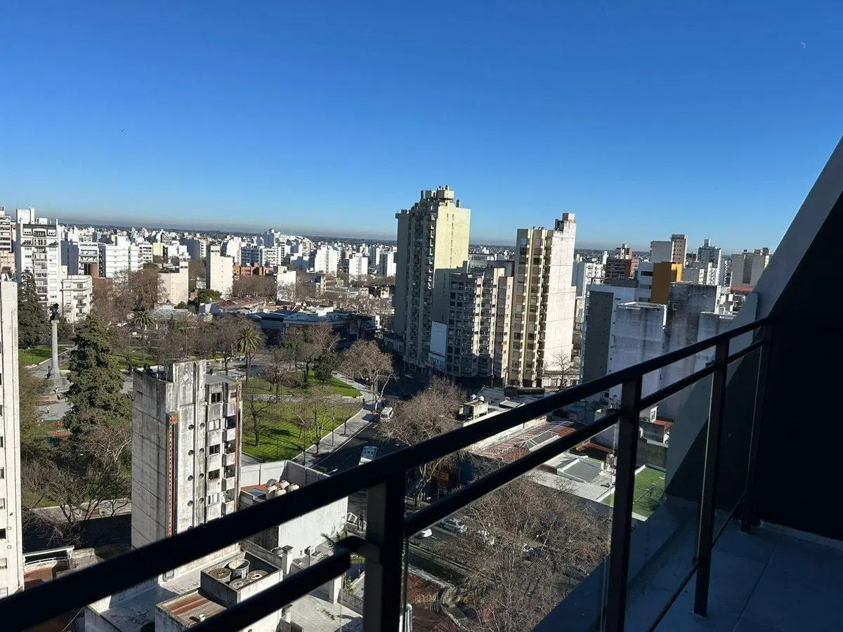 OFICINA EN ALQUILER EN LA PLATA 6