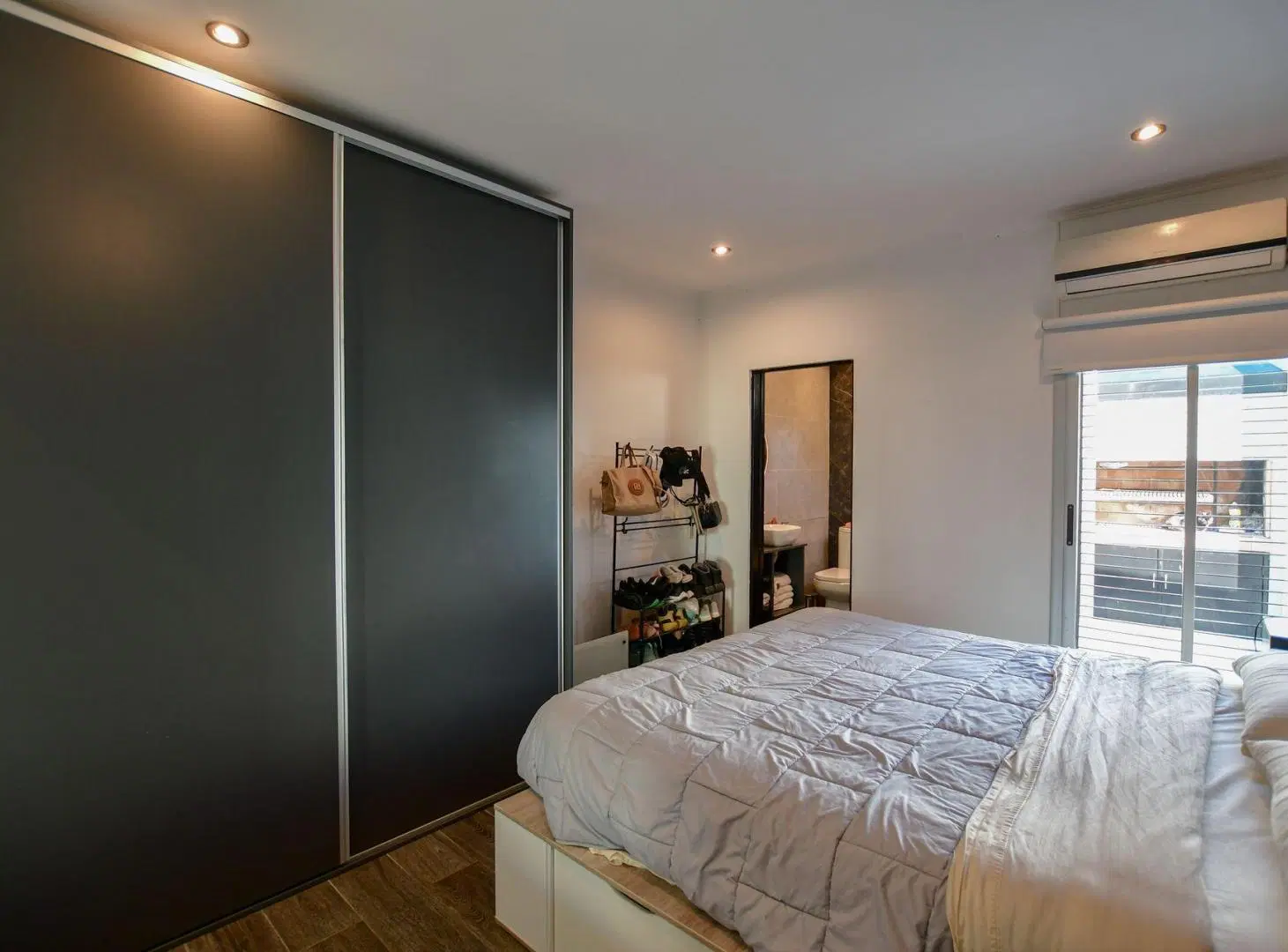 CASA EN VENTA LA PLATA 8