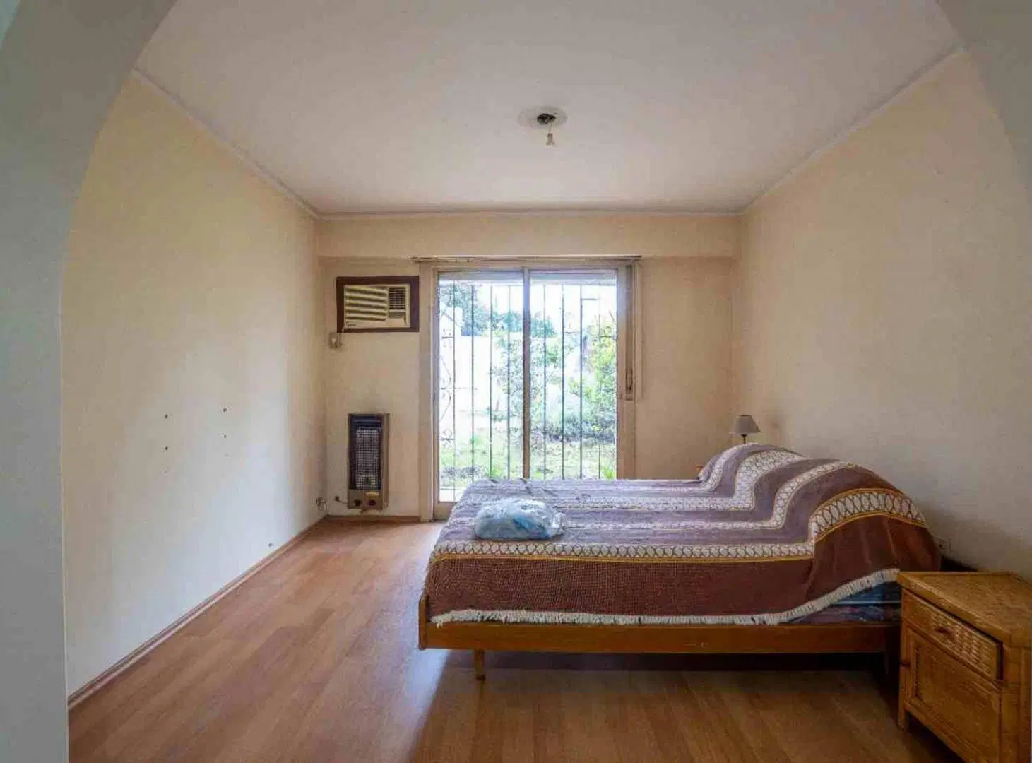 CASA DOS DORMITORIOS. LA PLATA 8