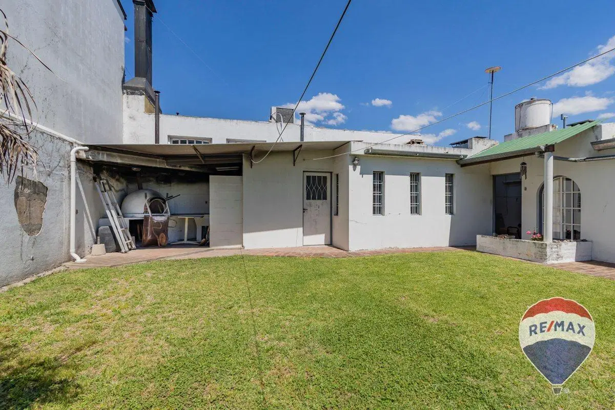 CASA EN VENTA EN LA PLATA 8