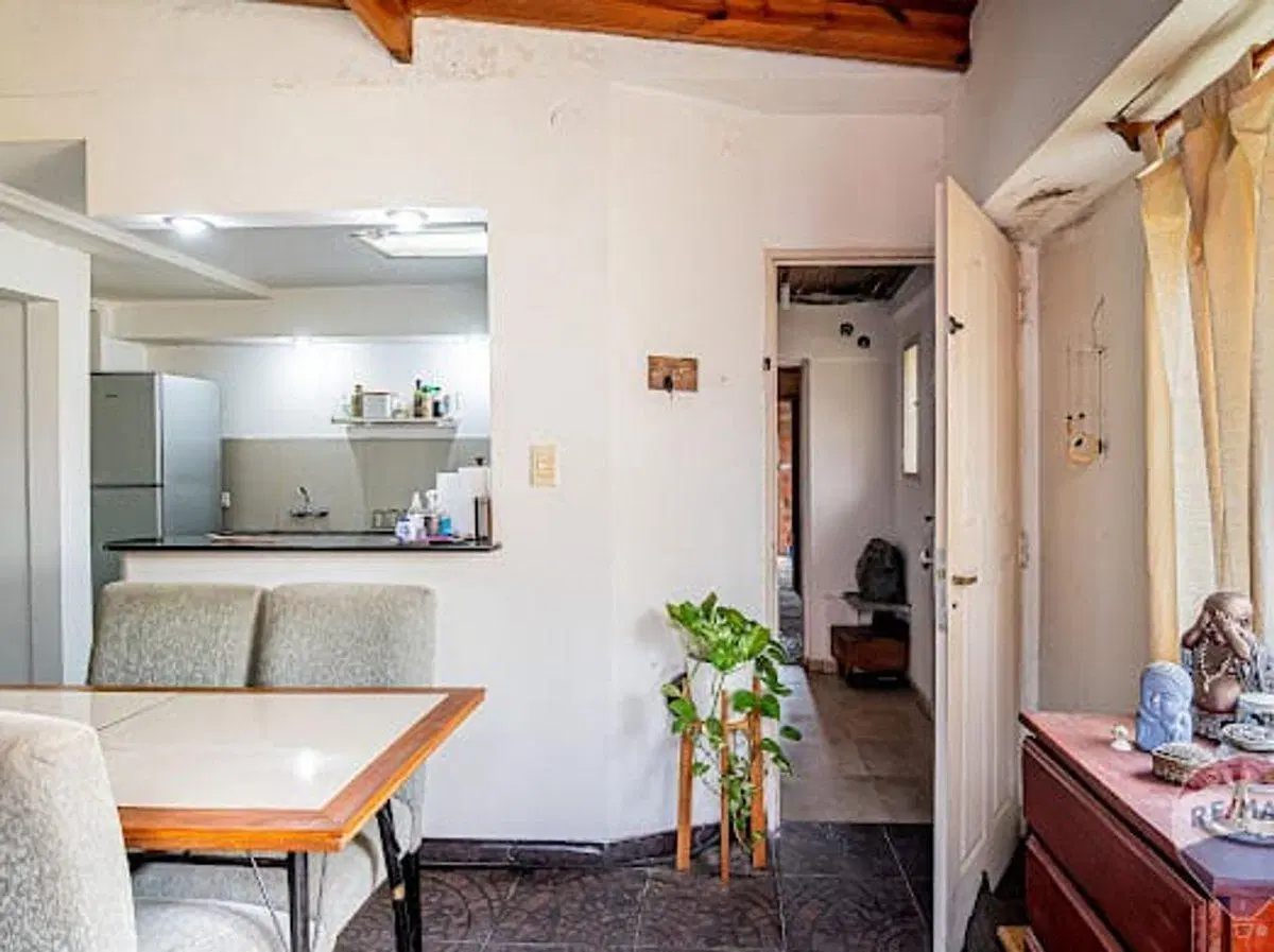 CASA + DEPARTAMENTO EN VENTA EN LA PLATA 8