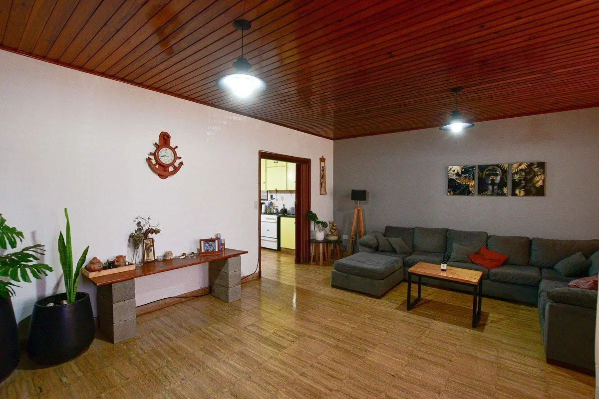 CASA EN VENTA LA PLATA 5