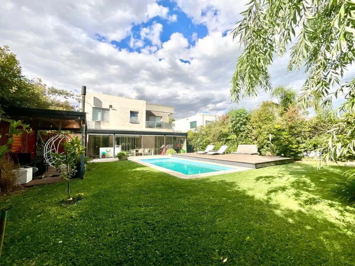 CASA EN VENTA EN LAS ACACIAS HUDSON 3