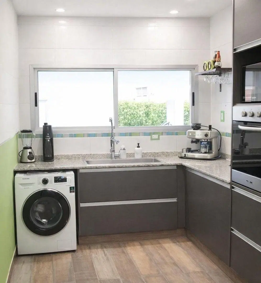 CASA TIPO CHALET EN VENTA,  LOMAS DE ZAMORA 5