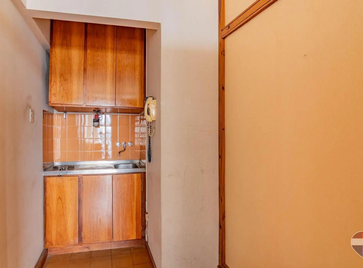 OFICINA EN VENTA EN LA PLATA 2