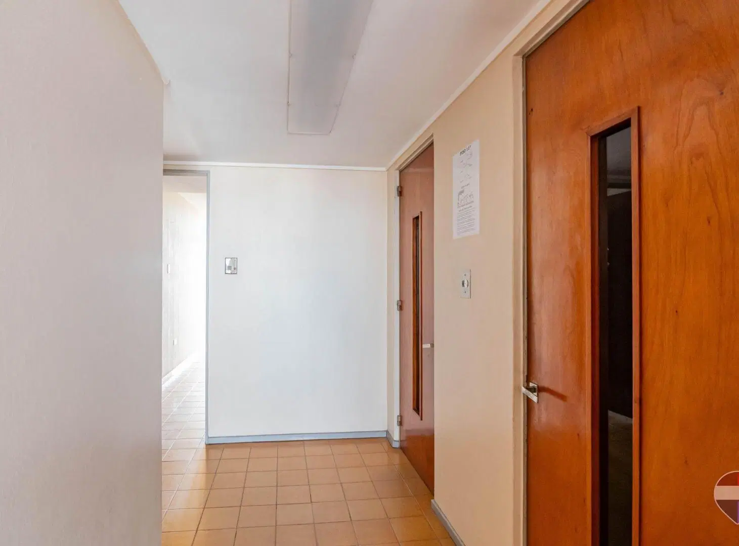 OFICINA EN VENTA EN LA PLATA 4
