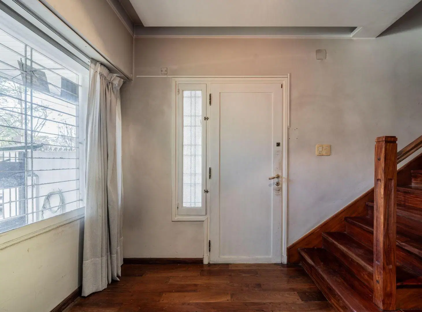 Venta Casa 7 Amb., Garage y parque, Monte Grande 5