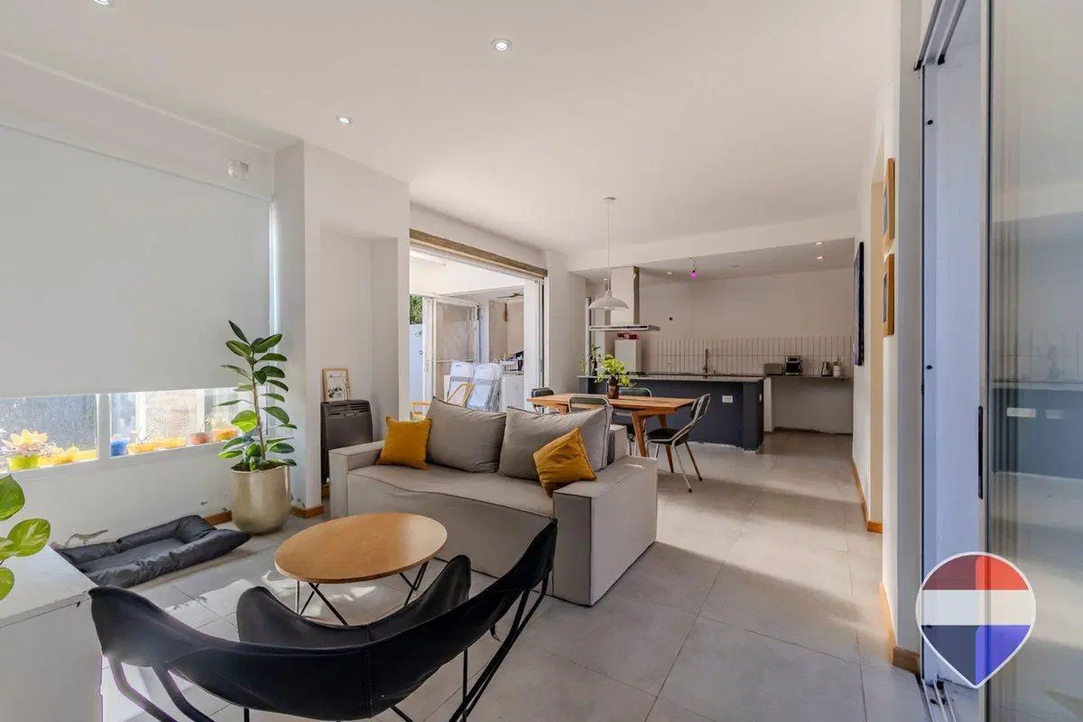 CASA EN VENTA EN LA PLATA 5
