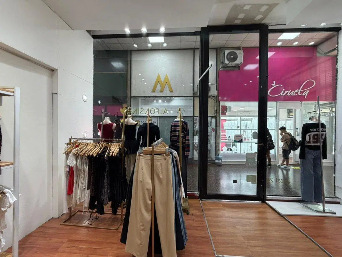 LOCAL EN VENTA EN LA PLATA 3