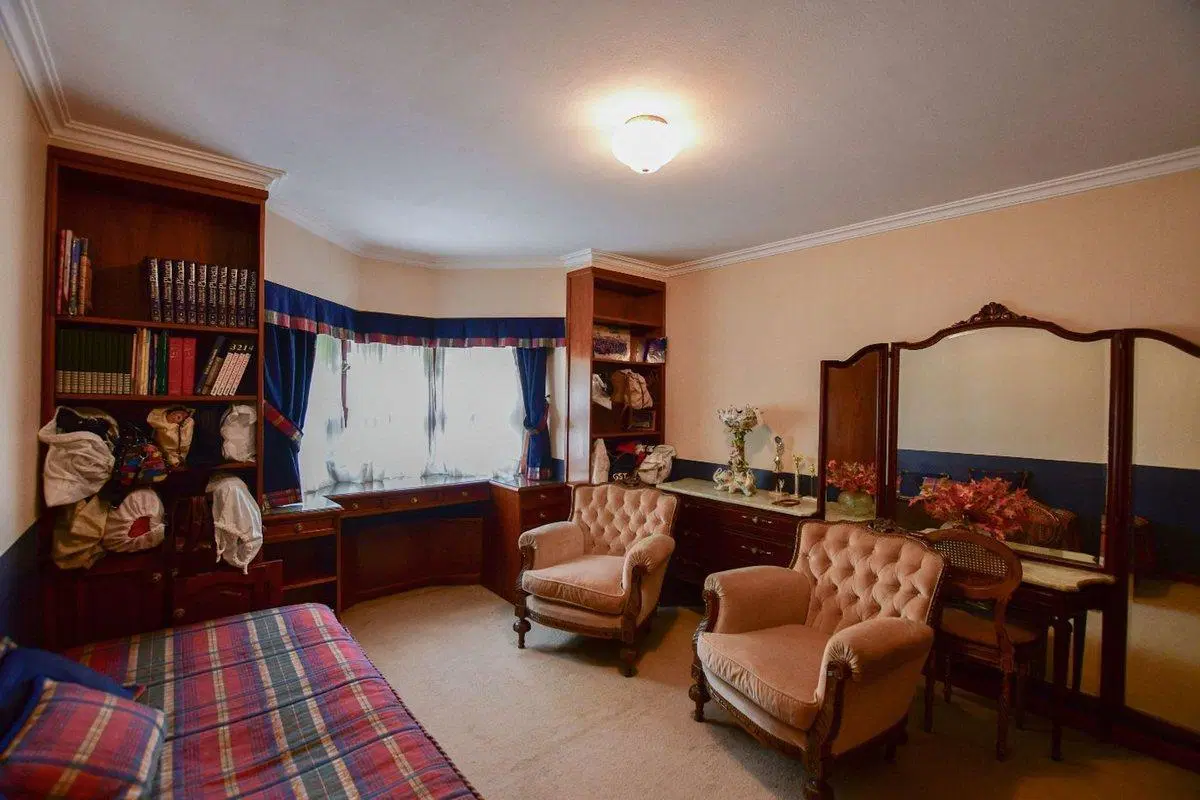 CASA EN VENTA LA PLATA 8