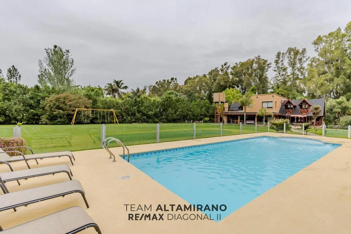 CASA EN VENTA EN CAMPOS DE ROCA 2
