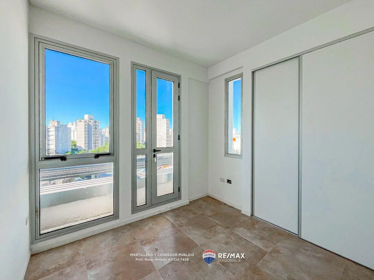 DEPARTAMENTO EN VENTA LA PLATA 5