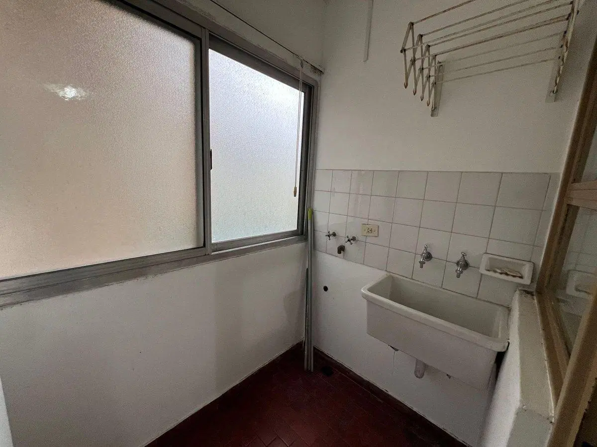DEPARTAMENTO EN VENTA DE 3 DORMITORIOS EN LA PLATA 2