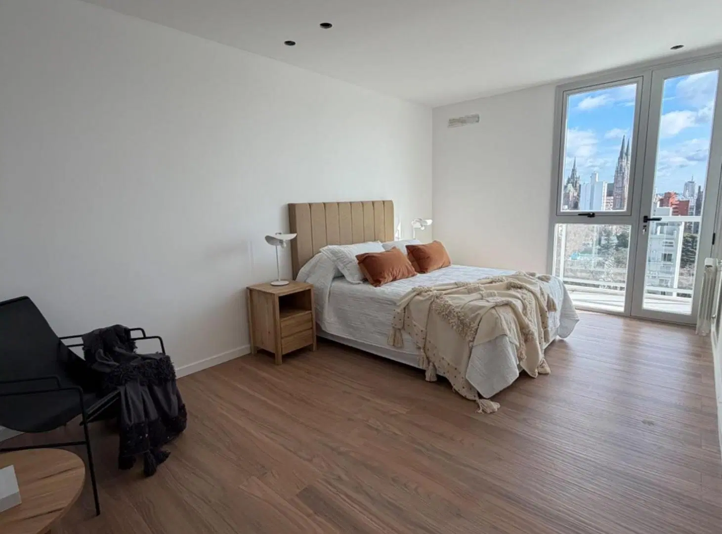 DEPARTAMENTO DE 2 DORMITORIOS EN VENTA EN LA PLATA 5