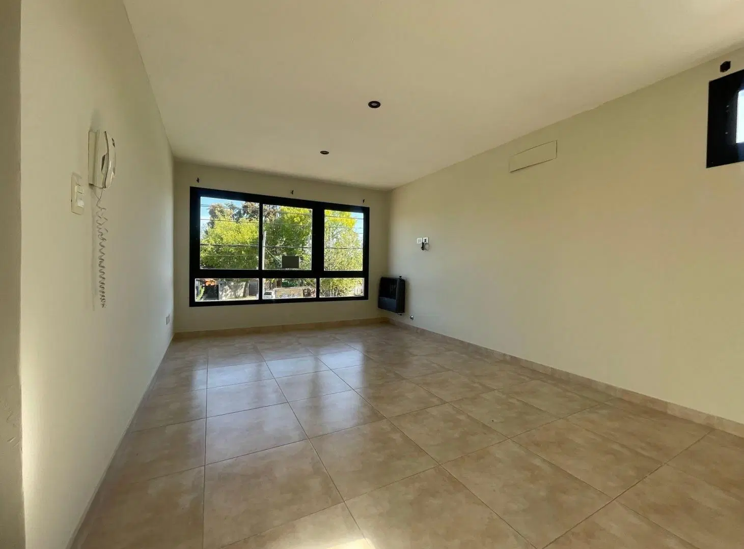 Departamento en ALQUILER 1 dormitorio y cochera 4