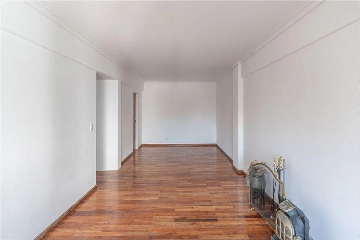 Venta depto. 4 amb. dependencias, Avellaneda 8