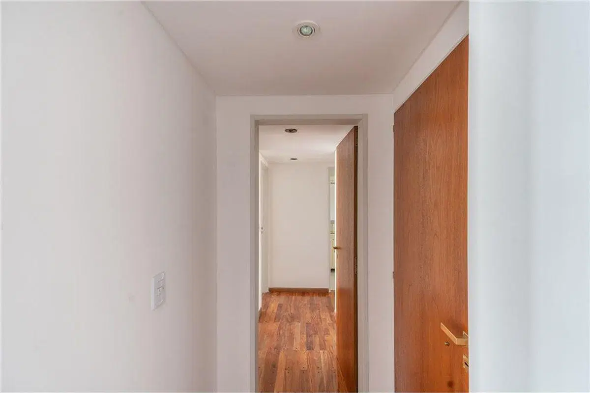 Venta depto. 4 amb. dependencias, Avellaneda 4