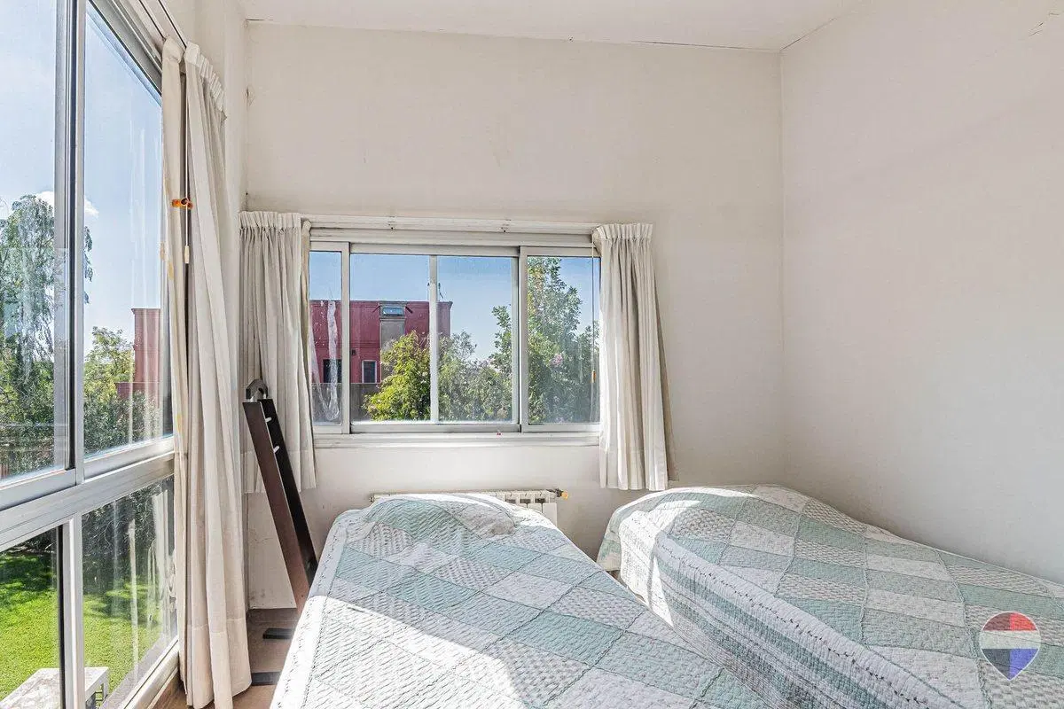 CASA EN VENTA EN CITY BELL 3