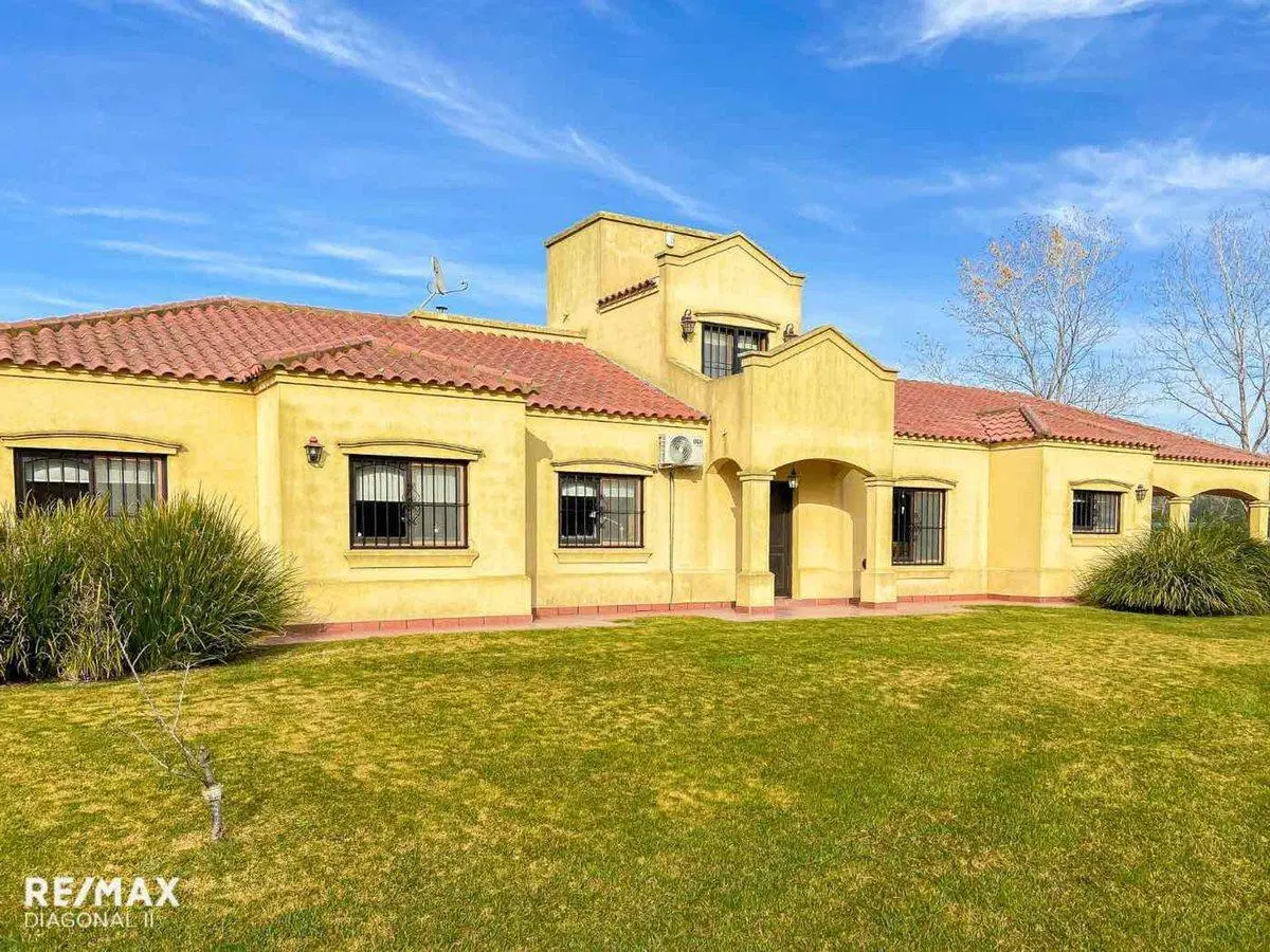 Casa en Venta en Villa Elisa 5