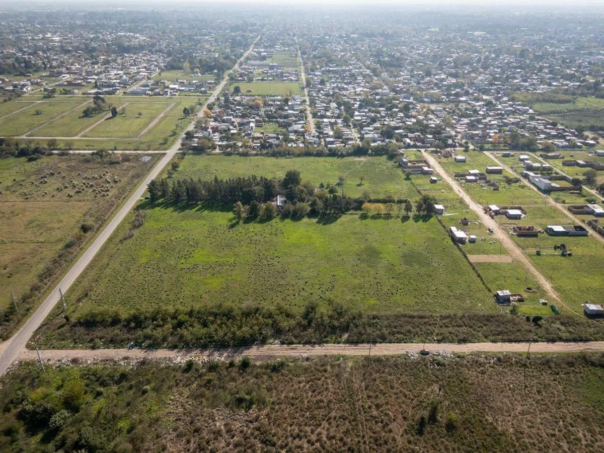 LOTE EN VENTA LA PLATA 5