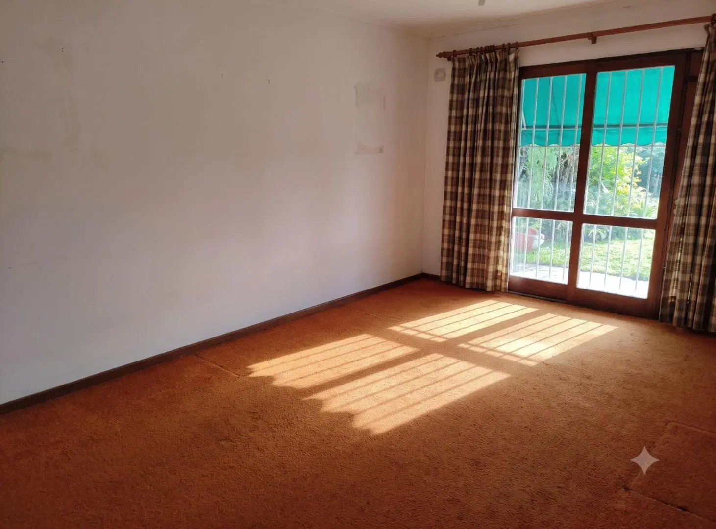 VENTA DE CASA A REFACCIONAR EN LA PLATA 6