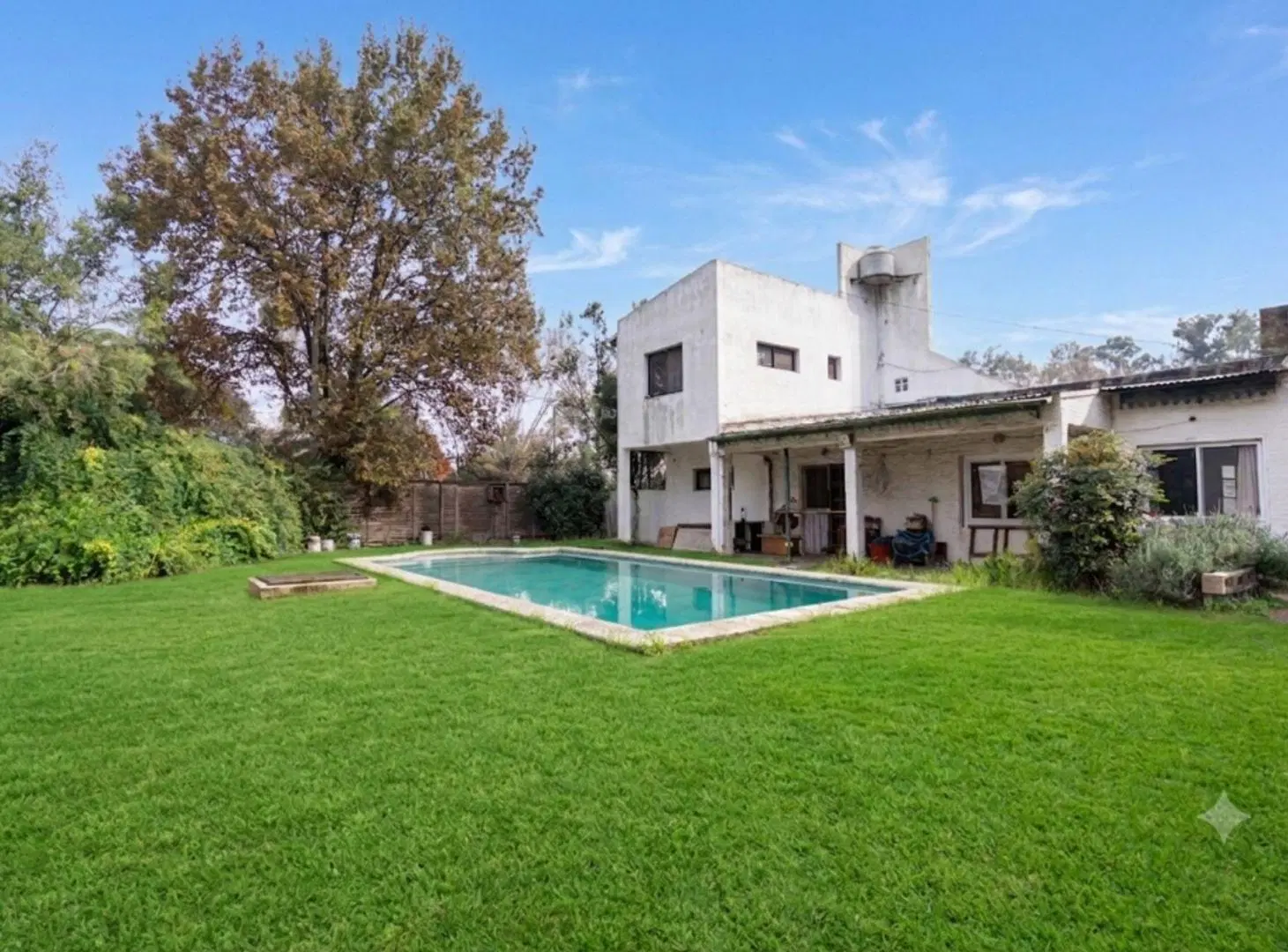 CASA EN VENTA EN CITY BELL 3