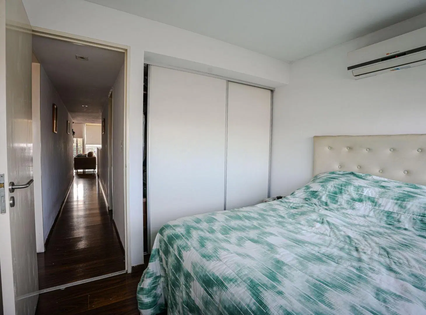 Departamento 2 dormitorios con cochera en venta 4