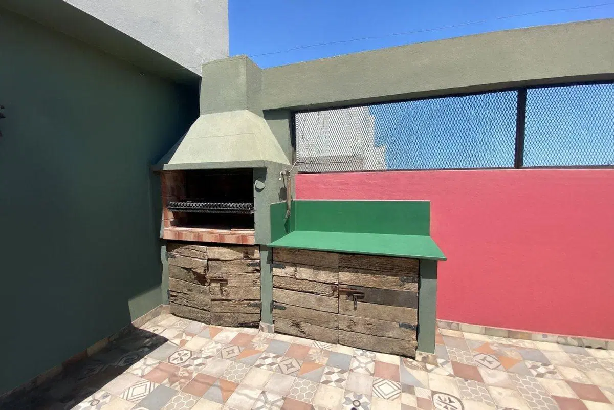 VENTA DEPTO QUILMES CON TERRAZA  PRIVADA Y COCHERA 4