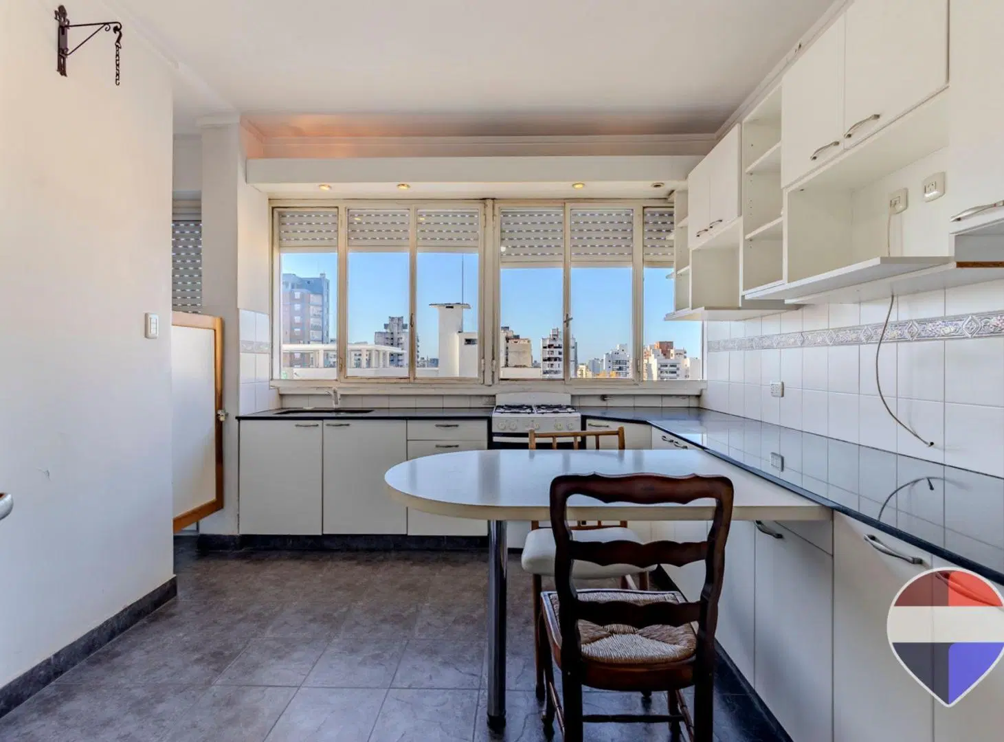 DEPARTAMENTO EN VENTA EN LA PLATA 3