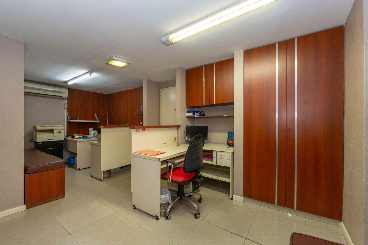 Foto de OFICINA EN VENTA EN TRIBUNALES, imagen 4