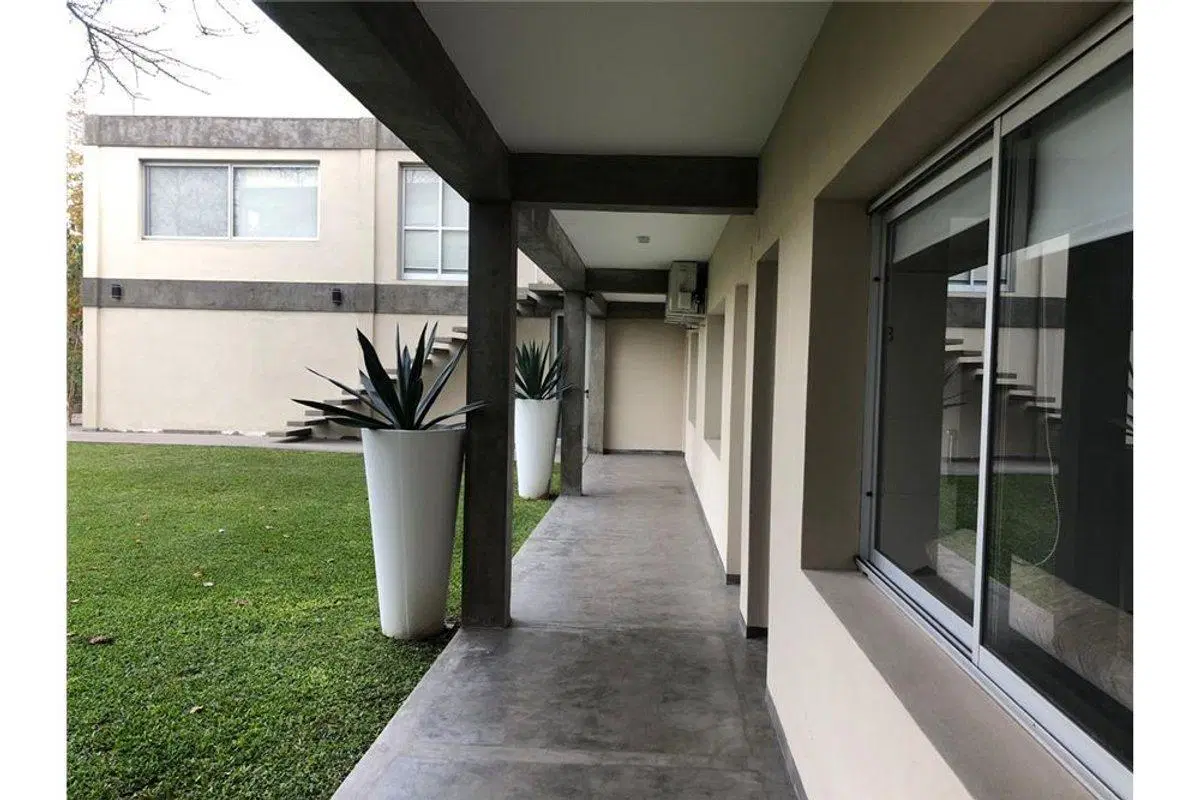Departamento un dorm. VENTA .Permuta.City Bell 8