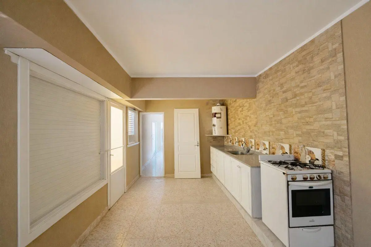 CASA EN VENTA TOLOSA 5