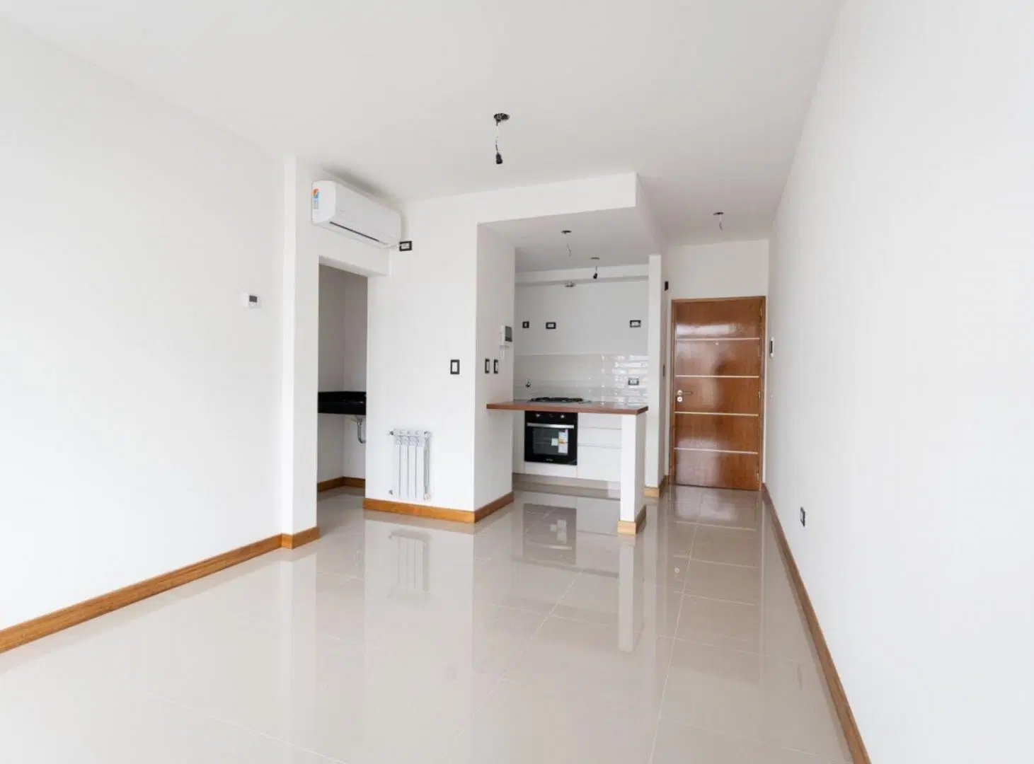 Departamento de un dormitorio en venta en La Plata 4