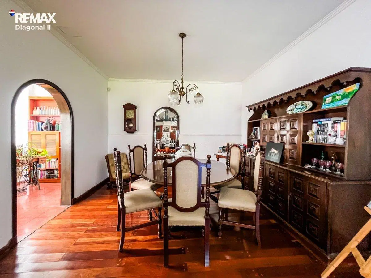 CASAS EN VENTA EN LA PLATA 8