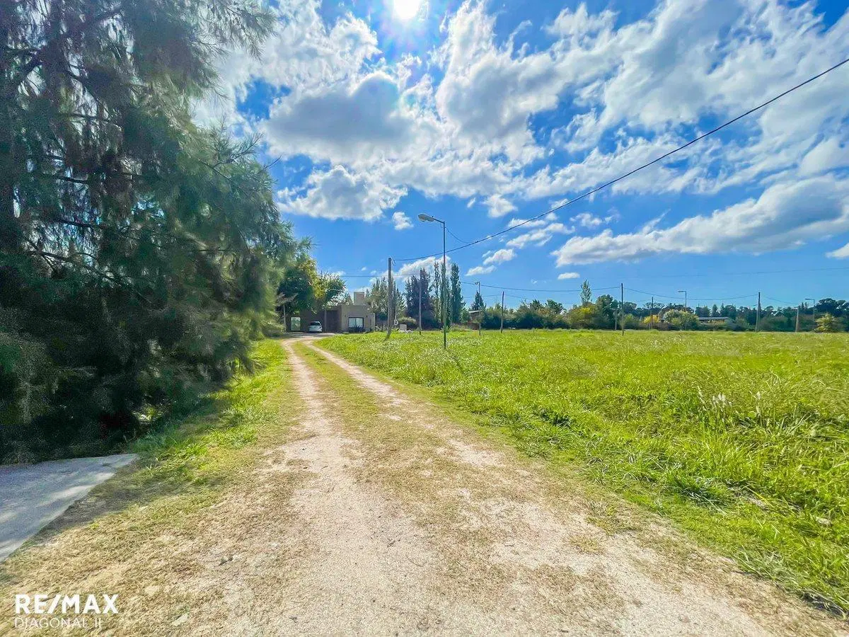 Lotes en venta en Barrio Cerrado -FINANCIA 5