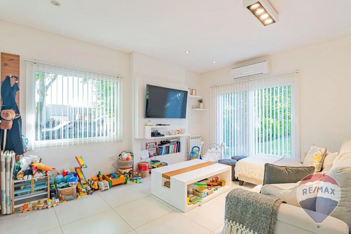 CASA EN VENTA EN HARAS DEL SUR II 8