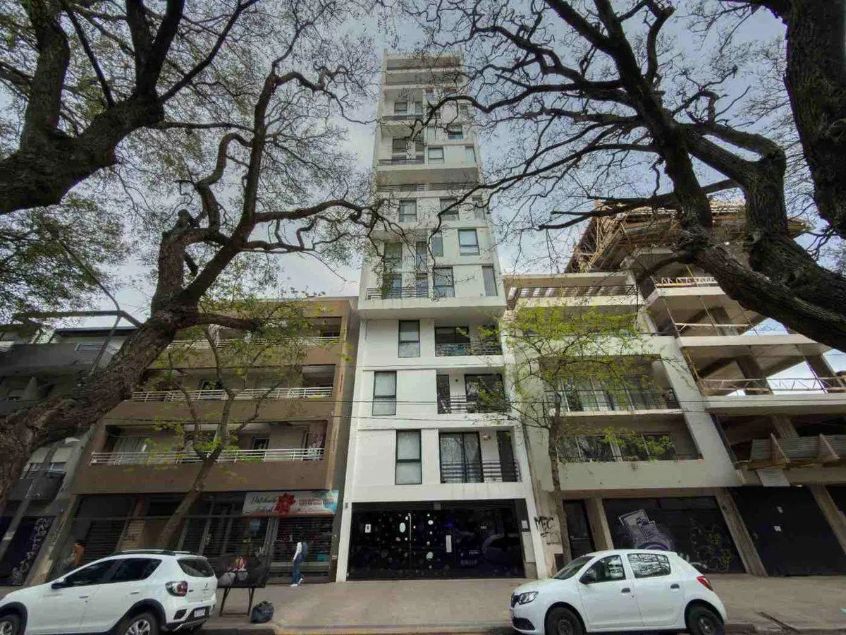 DEPARTAMENTO EN VENTA LA PLATA 8