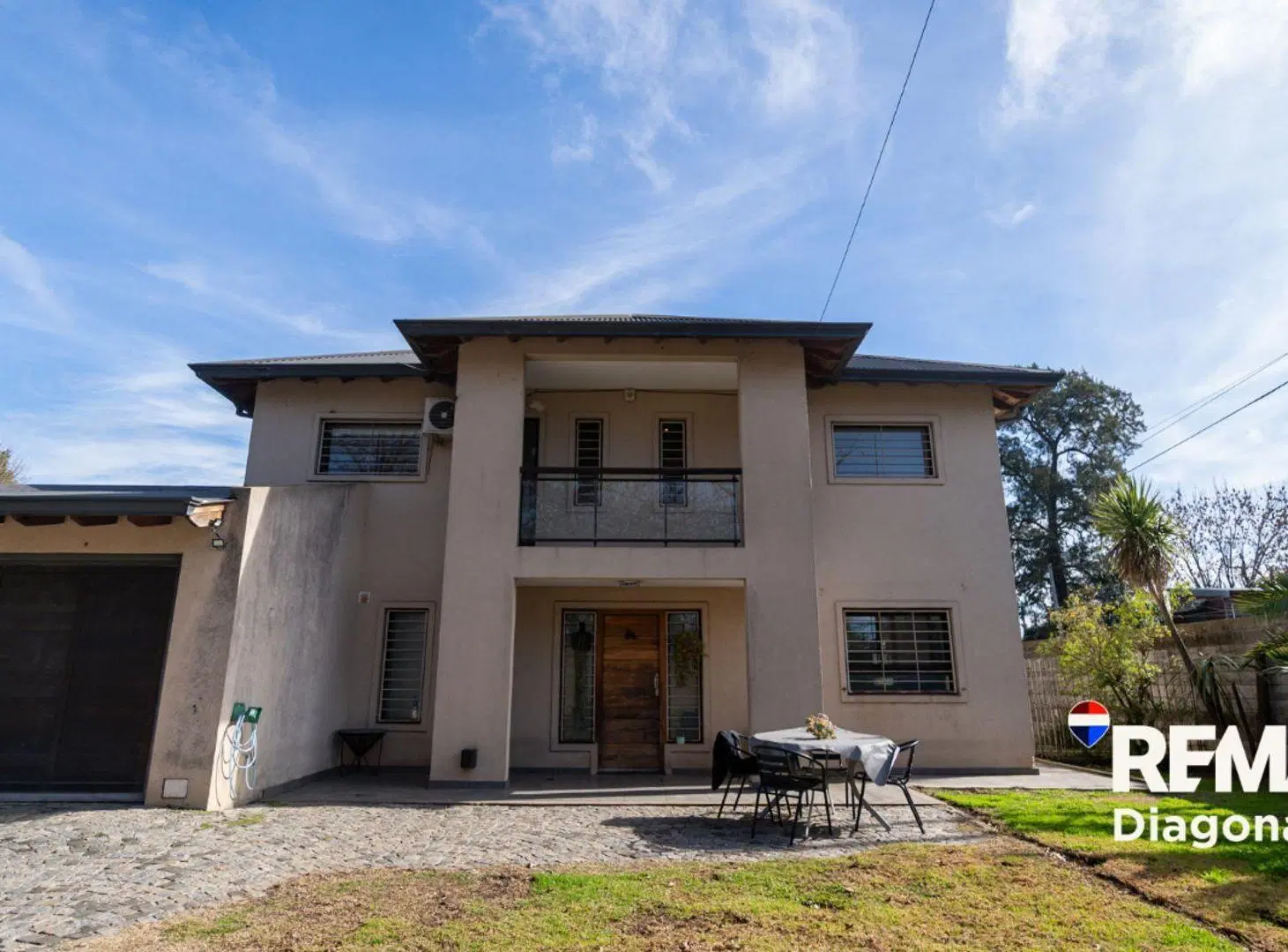 CASA EN VENTA EN VILLA ELISA 4