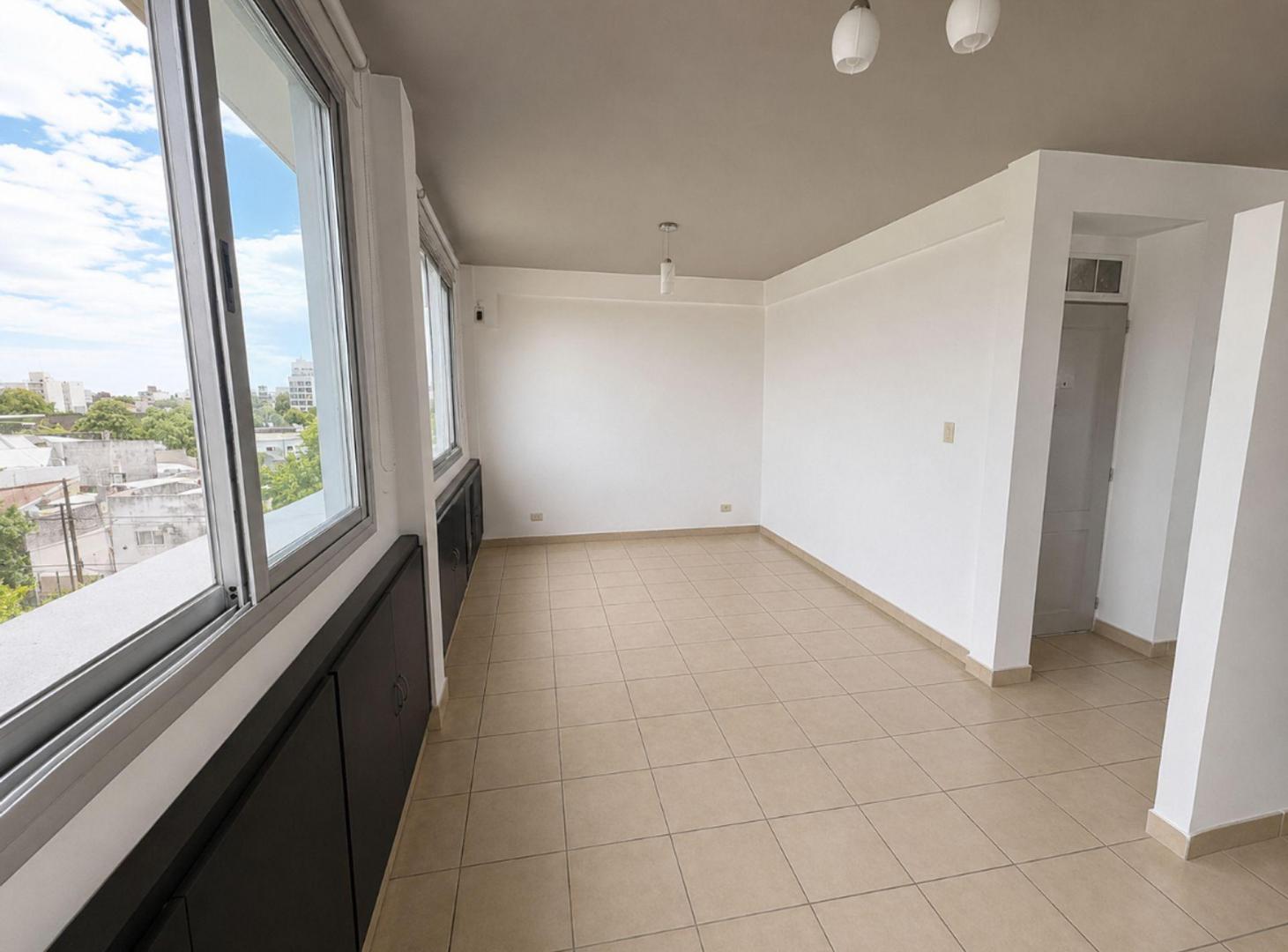 Foto de DEPARTAMENTO EN VENTA EN LA PLATA, imagen 2