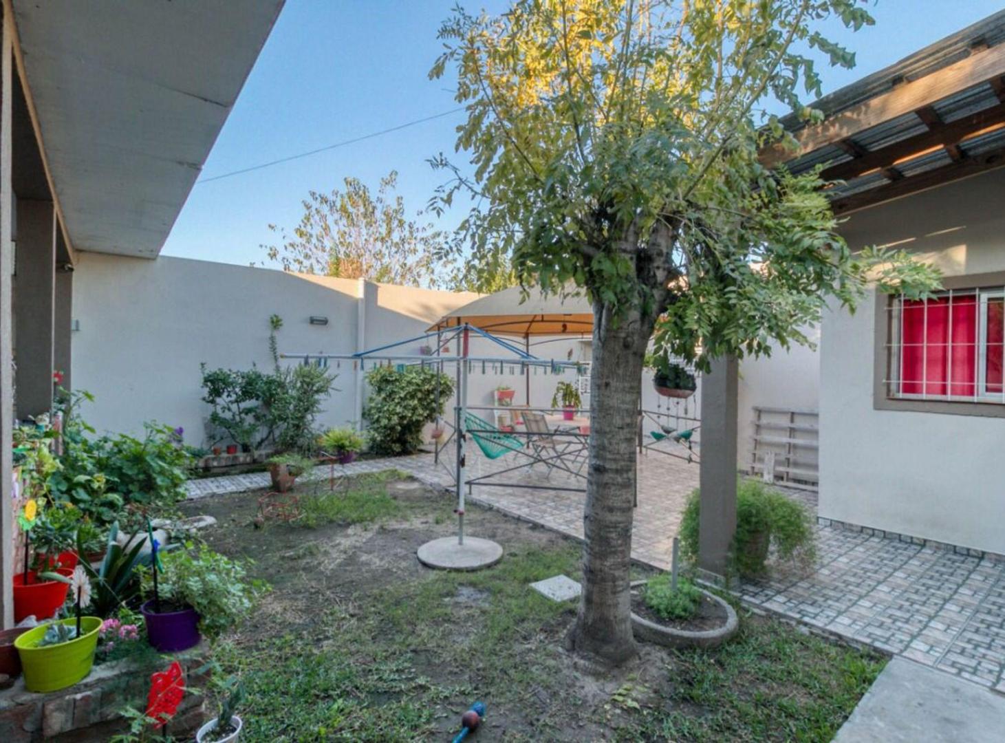 Foto de Casas en Venta en La Plata, imagen 2
