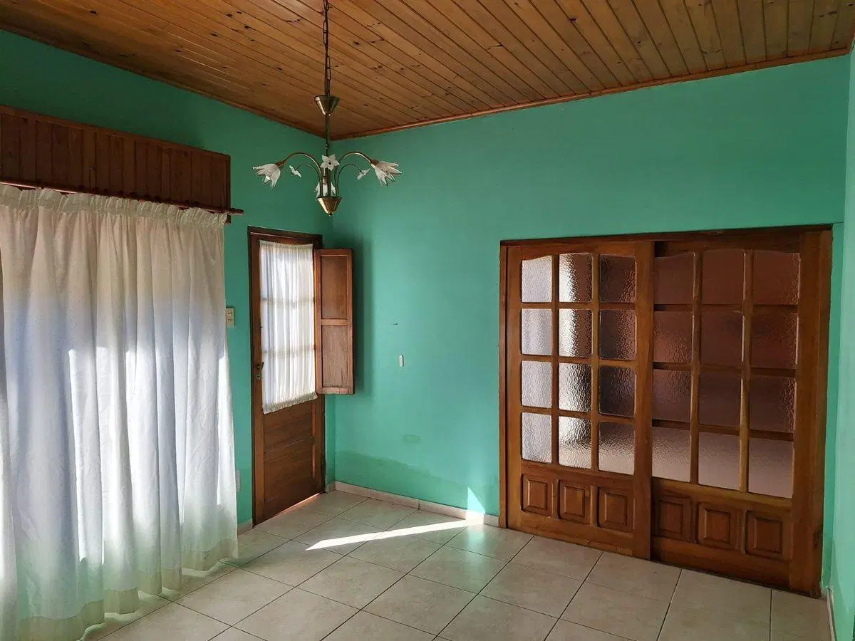 CASA EN VENTA EN JEPPENER 8