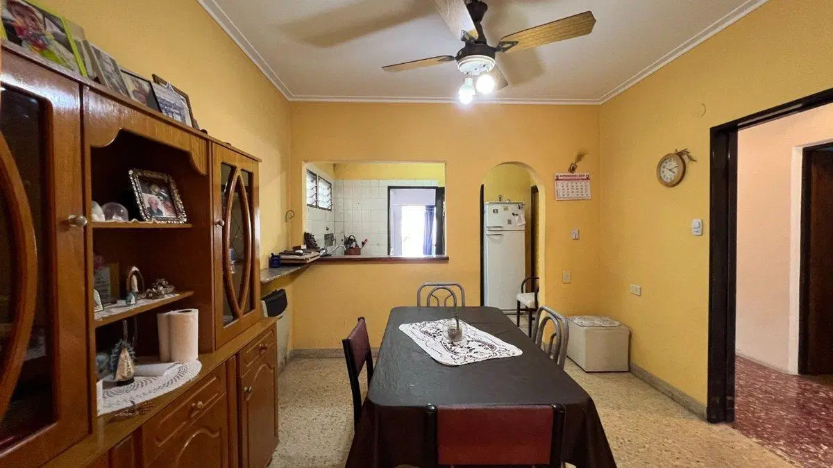 CASAS EN VENTA LA PLATA LOS HORNOS 2