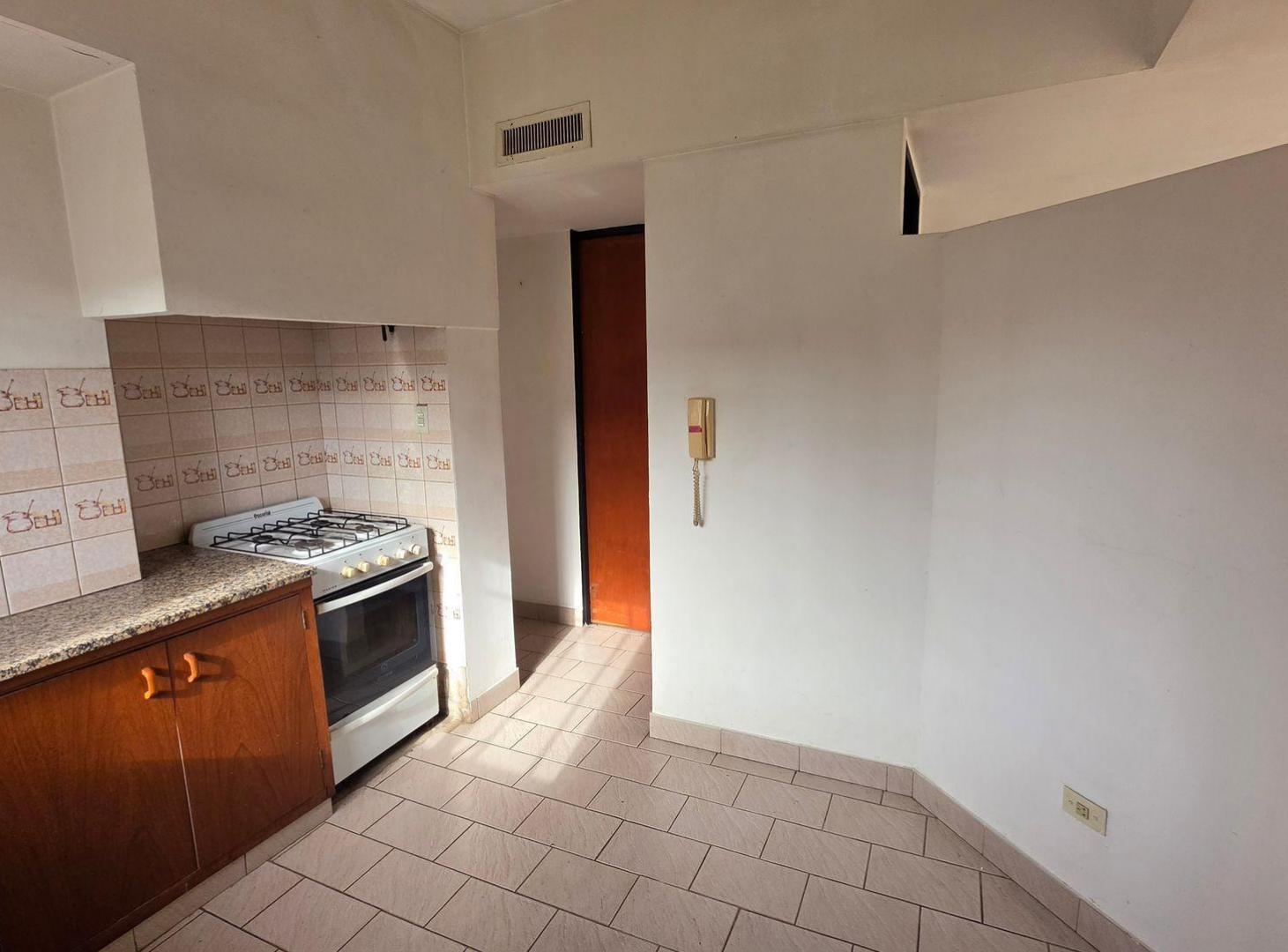 Foto de DEPARTAMENTO EN VENTA LA PLATA, imagen 4