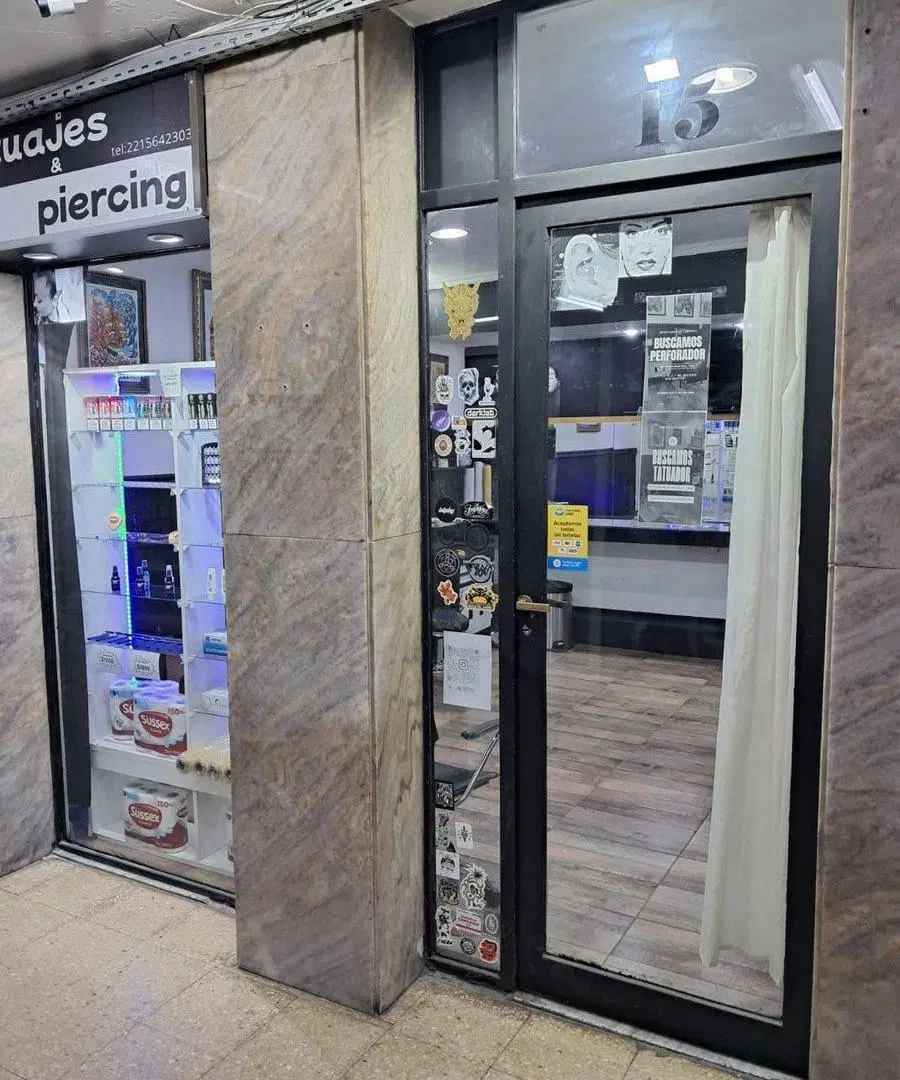Venta de local Galeria San Martin de La Plata 2
